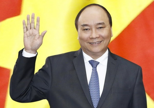 Chủ tịch nước Nguyễn Xuân Phúc lên đường thăm hữu nghị chính thức Cuba