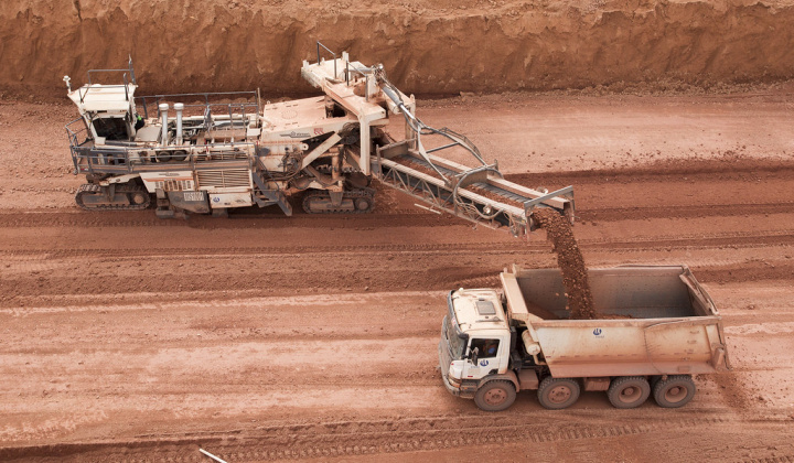 Giá nhôm đạt mức cao nhất hơn 10 năm, nguồn cung bauxite toàn cầu đình trệ sau đảo chính tại Guinea