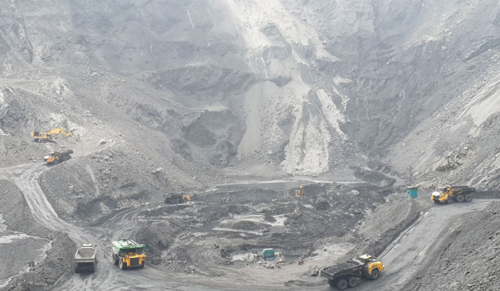 TKV: Sôi nổi khí thế thi đua sản xuất đầu năm mới