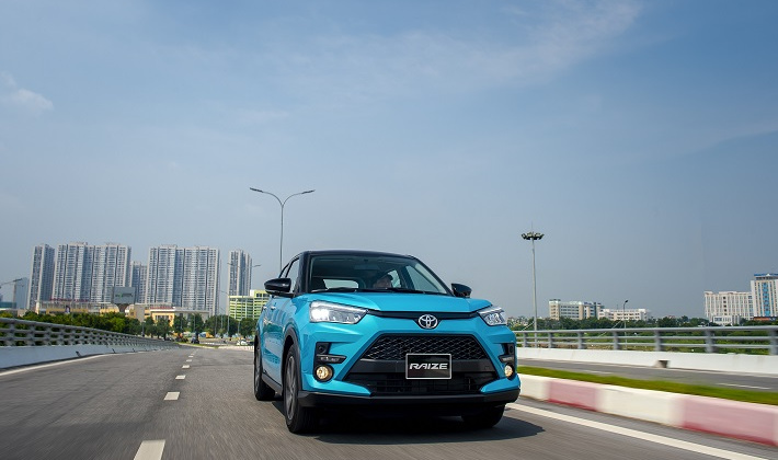 Toyota đứng đầu thị trường xe du lịch trong năm 2021