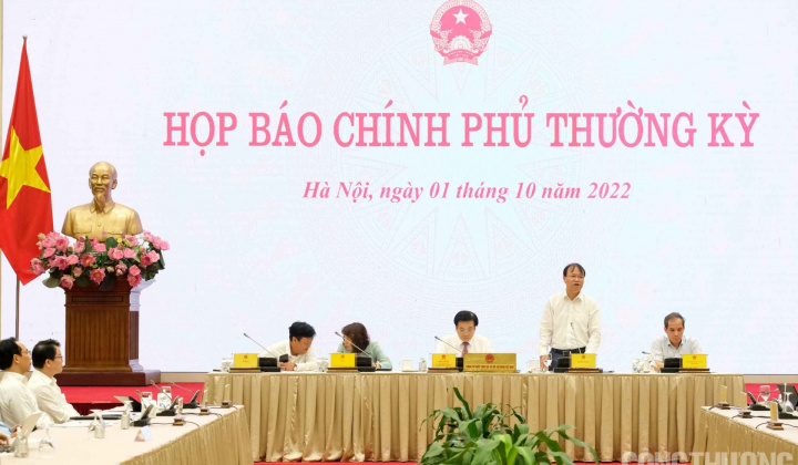 Chiết khấu trong kinh doanh xăng dầu thấp, Bộ Công Thương lý giải 2 nguyên nhân
