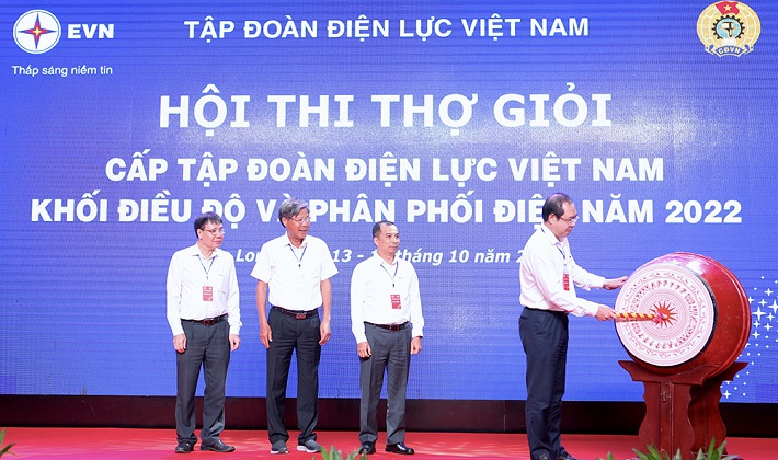 Khai mạc Hội thi Thợ giỏi EVN 2022 khối điều độ và phân phối điện