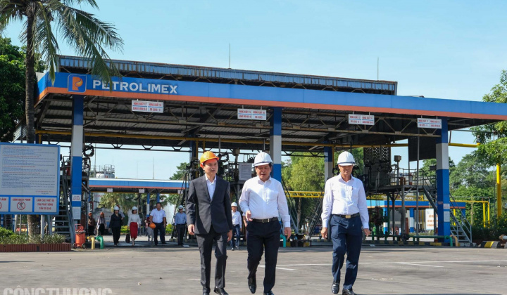 Đảm bảo dự trữ quốc gia về xăng dầu