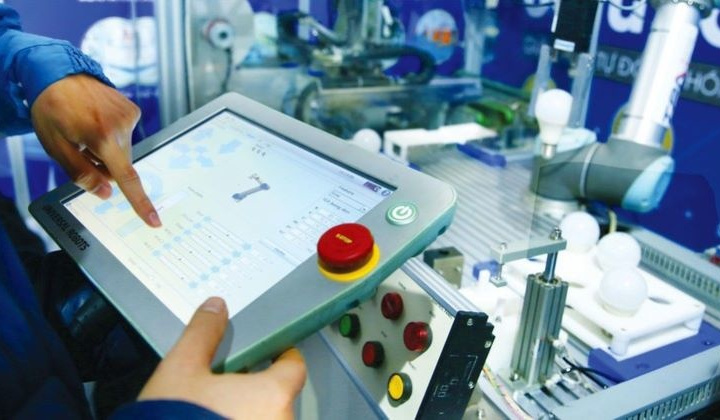 Vận dụng lý thuyết phương pháp quản lý nhà nước về kinh tế để xây dựng nền kinh tế số ở Việt Nam