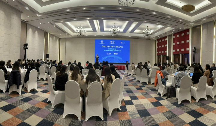 Nâng cao năng lực xây dựng thương hiệu và xuất khẩu qua thương mại điện tử xuyên biên giới