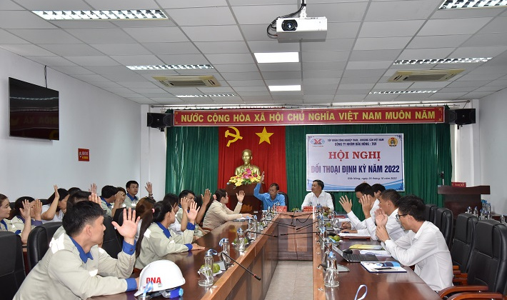 Công ty Nhôm Đắk Nông: Thực hiện quy chế dân chủ là yếu tố then chốt