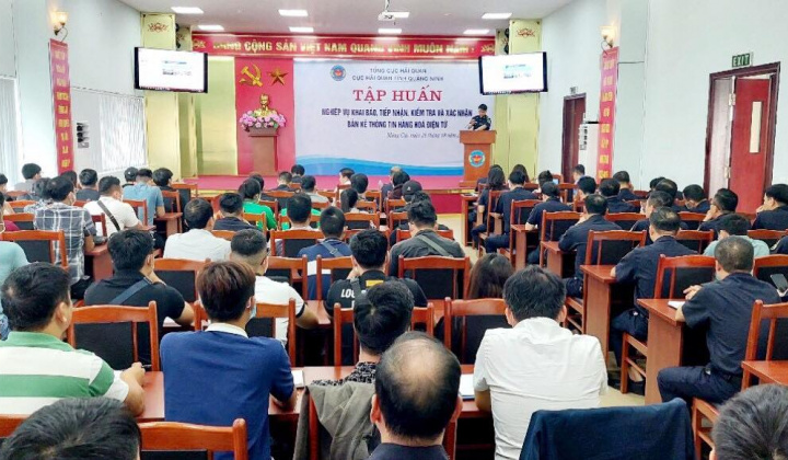 Nâng cao nghiệp vụ khai báo, tiếp nhận, kiểm tra, xác nhận bản kê thông tin hàng hóa nhập khẩu