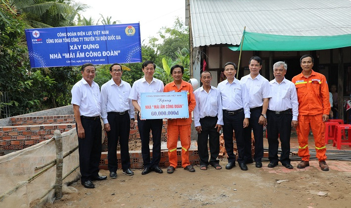 Ý nghĩa thiết thực và nhân văn từ “Mái ấm công đoàn”