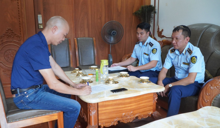 Cam kết cung ứng xăng dầu: Quản lý thị trường các tỉnh, thành phố ký với nhiều doanh nghiệp