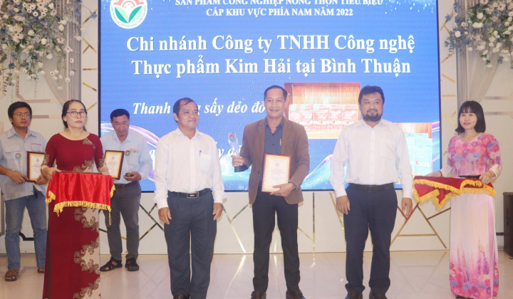 Bình Thuận: Công bố và tôn vinh sản phẩm công nghiệp nông thôn tiêu biểu năm 2022