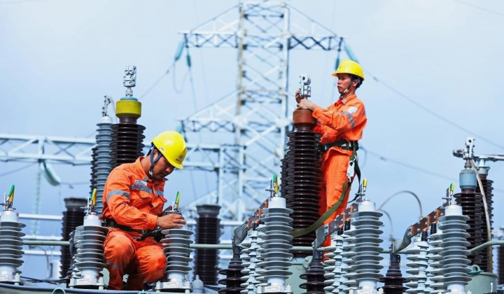 Sản xuất kinh doanh khó khăn, EVNNPC nỗ lực tiết giảm chi phí