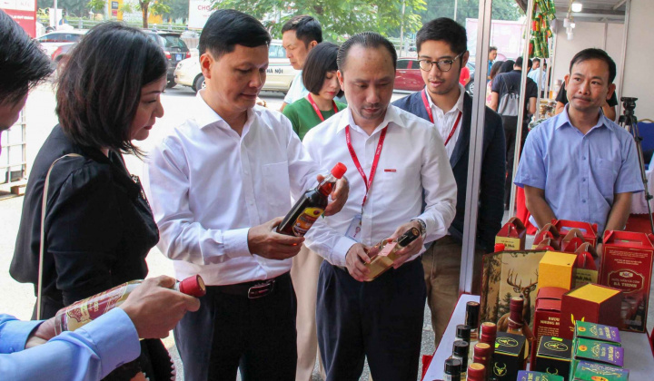 Hàng trăm sản phẩm đặc sản Hà Tĩnh đồng loạt "đổ bộ" vào Thủ đô Hà Nội