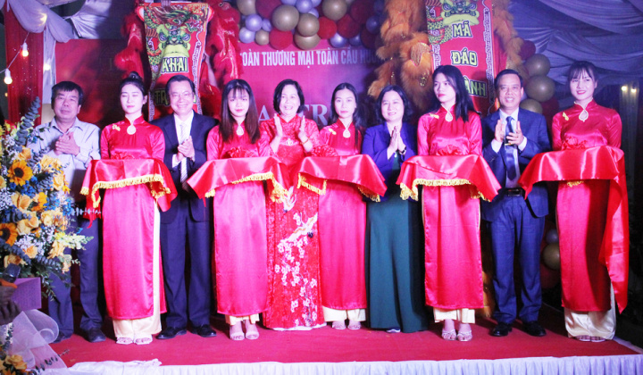 Tập đoàn Hương Sen khai chương siêu thị Sen Marke tại Bắc Giang