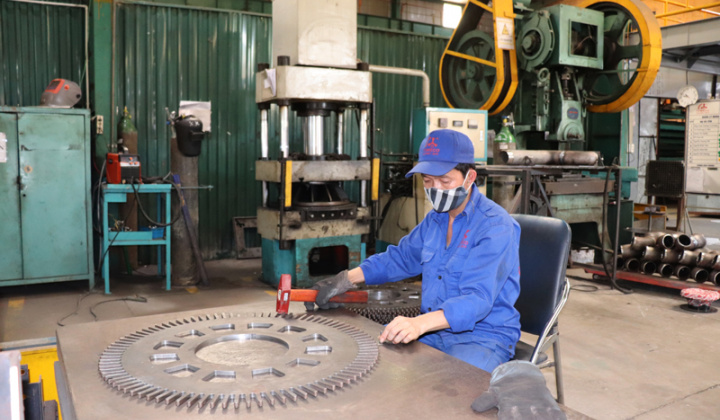 Doanh nghiệp công nghiệp hỗ trợ Hà Nội áp dụng hệ thống quản lý đáp ứng chuỗi sản xuất toàn cầu