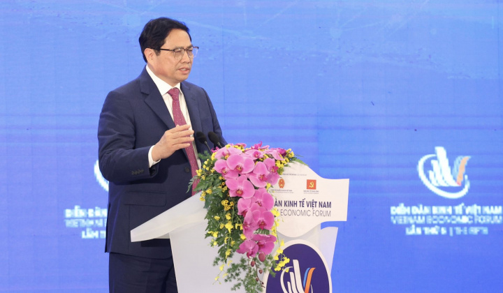 Thủ tướng Phạm Minh Chính chủ trì Phiên Toàn thể của Diễn đàn Kinh tế Việt Nam lần thứ năm