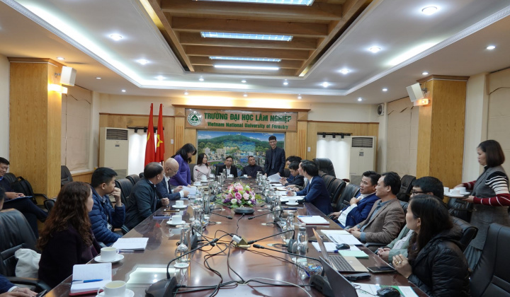 Valoma hợp tác Trường đại học Lâm nghiệp đào tạo ngành Logistics và quản lý chuỗi cung ứng