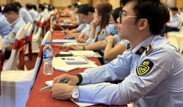 Nâng cao kiến thức khi thực thi nhiệm vụ cho lực lượng Quản lý thị trường