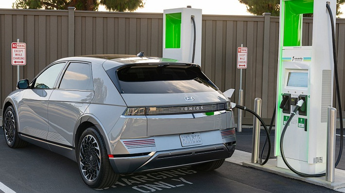 Hyundai Ioniq 5 2023 sẽ sở hữu pin lớn hơn, phạm vi hoạt động xa hơn