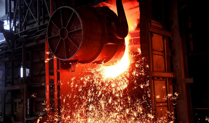 Hòa Phát điều tiết sản xuất để hỗ trợ nguồn ôxy cho ngành y tế chống dịch Covid-19