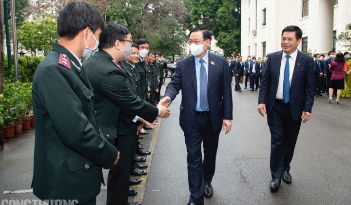 Ngành Công Thương quyết tâm với "mãnh lực vươn lên" trong năm 2022