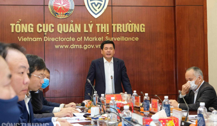 Điều hành cung ứng xăng dầu: Câu chuyện nhận diện vấn đề và thời điểm