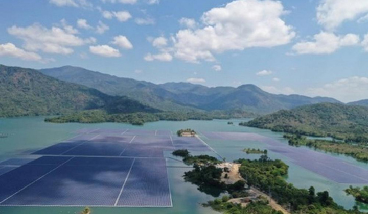 Nghệ An chấp thuận chủ trương đầu tư 2 dự án điện mặt trời trị giá 7.800 tỷ đồng