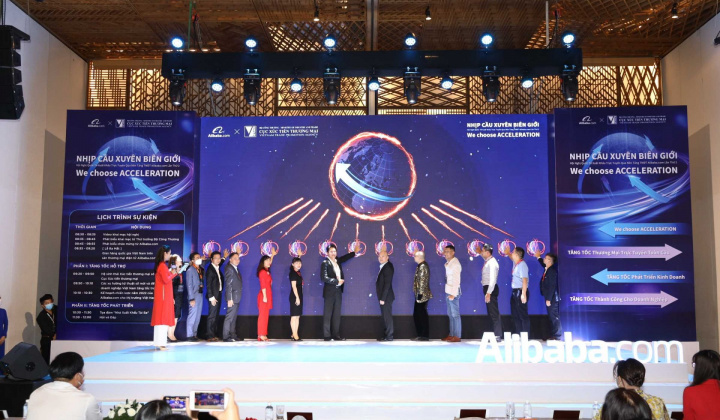 Triển khai “Gian hàng Quốc gia Việt Nam – Vietnam Pavillion” trên  Alibaba.com