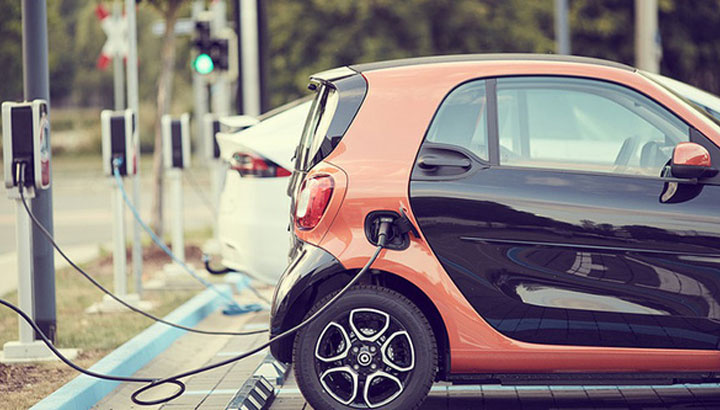 Khai báo thuế suất thuế tiêu thụ đặc biệt với ô-tô điện chạy bằng pin