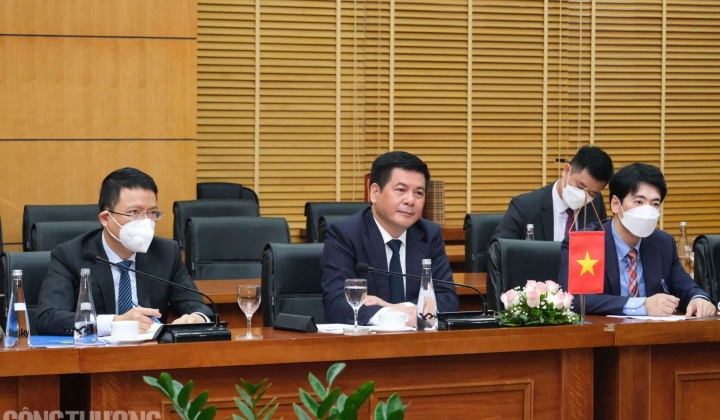 Tăng cường hợp tác song phương, khơi thông dòng vốn đầu tư Hoa Kỳ vào Việt Nam