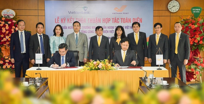 Vietcombank & Vietnam Post ký thỏa thuận hợp tác toàn diện