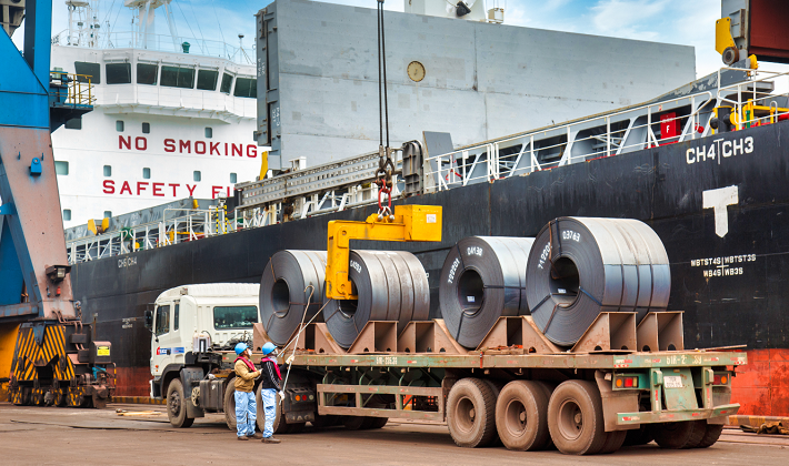 Sản lượng thép cuộn cán nóng HRC Hòa Phát tháng 2 tăng 36% so với cùng kỳ