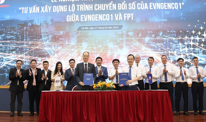EVNGENCO1 tiếp nhận sản phẩm "Tư vấn xây dựng lộ trình chuyển đổi số” từ FPT