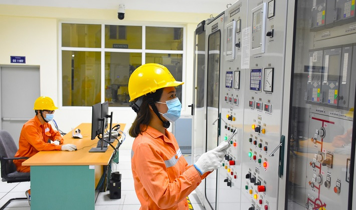 EVNHANOI đảm bảo cung ứng điện an toàn, liên tục dịp Lễ 30/4 và 1/5