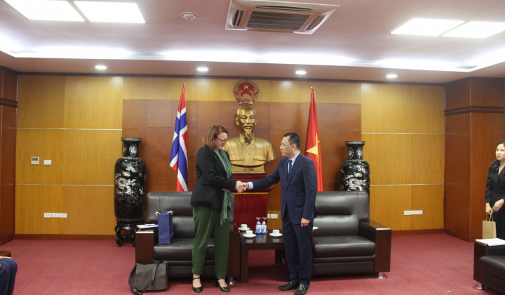 Việt Nam - Na Uy: Thắt chặt hợp tác hai bên trong việc phát triển ngành năng lượng