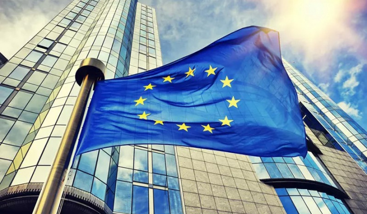 EU thông qua Đạo luật Thị trường kỹ thuật số (Digital Markets Act)