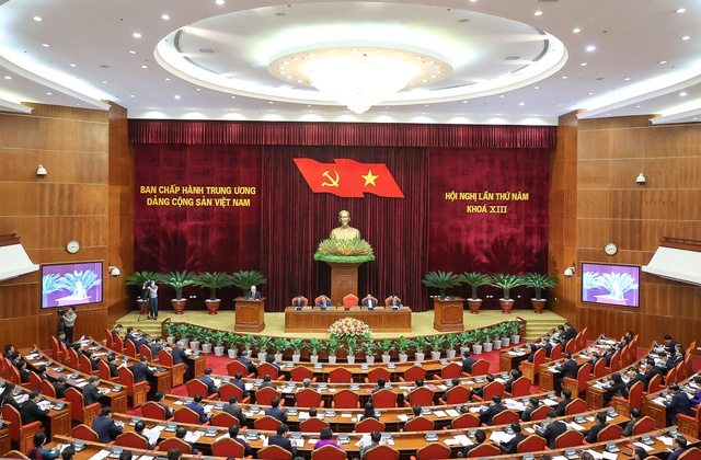 Thông báo Hội nghị lần thứ năm BCH Trung ương khóa XIII