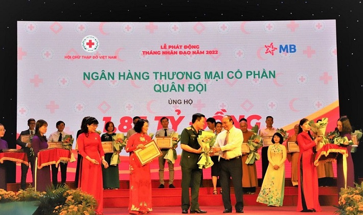 MB Bank hưởng ứng lời kêu gọi hành động vì Tháng Nhân đạo năm 2022
