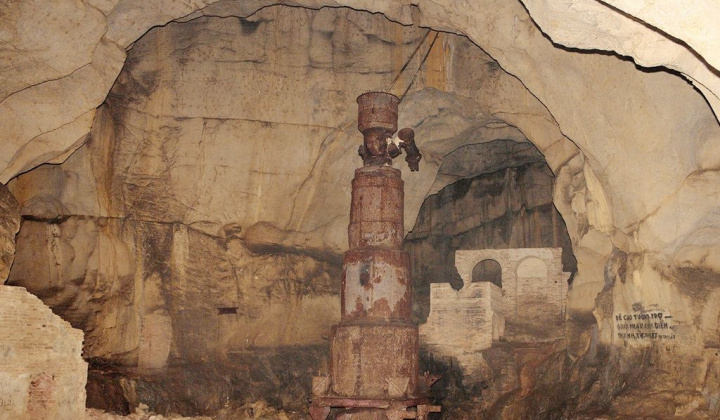 [Truyền thống Công Thương] Sản xuất gang trong hang đá