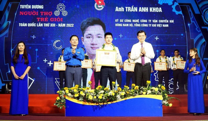 Kỹ sư trẻ Trần Anh Khoa - PV GAS là gương mặt trẻ Dầu khí được tuyên dương “Người thợ trẻ giỏi” toàn quốc năm 2022