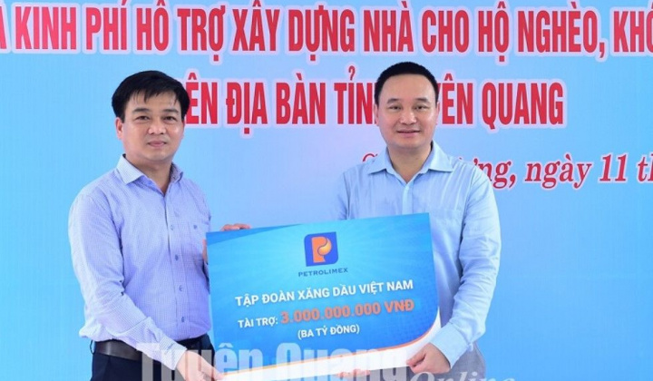 Petrolimex ủng hộ 3 tỷ đồng xây nhà tình nghĩa tại Tuyên Quang