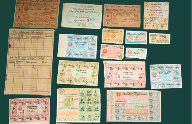 [Truyền thống Công Thương] Nhớ một thời Tem, phiếu