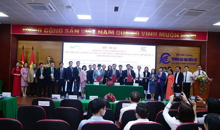 Trường Đại học Điện lực bế mạc đợt khảo sát chính thức đánh giá ngoài 06 Chương trình đào tạo