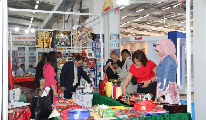 Quảng bá hàng Việt tại Hội chợ quốc tế Algiers 2022