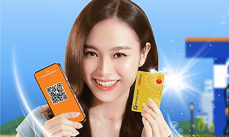 HDBank và Petrolimex phát hành siêu thẻ đồng thương hiệu 4 trong 1