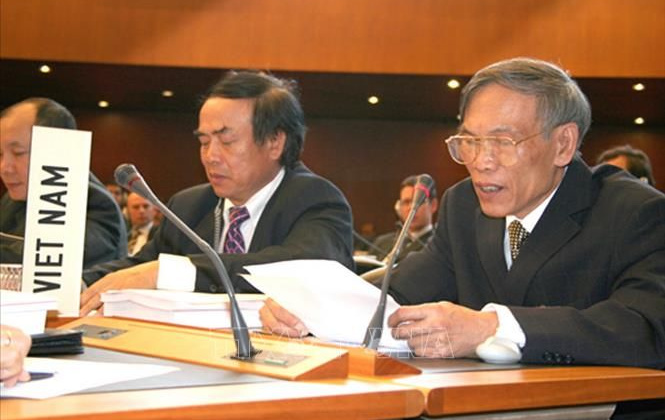 [Truyền thống Công Thương] Những ngày đầu đàm phán gia nhập WTO