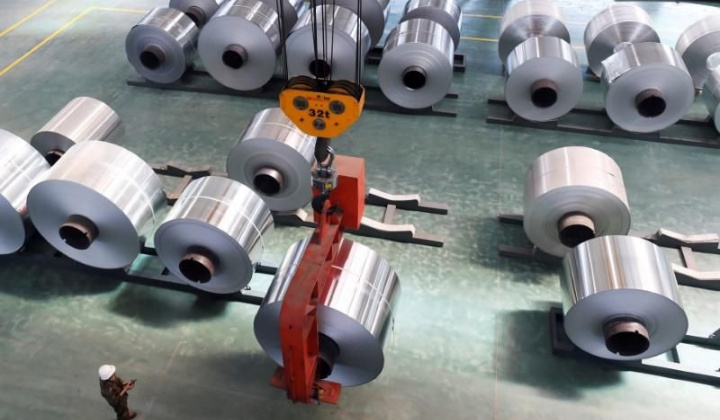 Giá hàng loạt kim loại công nghiệp lao dốc mạnh khi rủi ro suy thoái kinh tế toàn cầu ngày càng cao