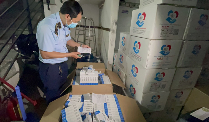 TP. Hồ Chí Minh truy quét hàng vụ trăm buôn lậu, gian lận thương mại