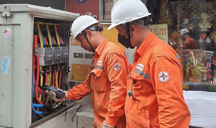 Điện lực Hoàn Kiếm: Sự tận tâm đã chinh phục khách hàng