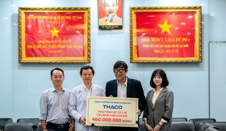 THACO trao tặng vật tư y tế cho Bệnh viện Chợ Rẫy TP Hồ Chí Minh