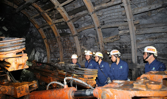 TKV đẩy mạnh "3 hóa" lĩnh vực Cơ điện - Vận tải